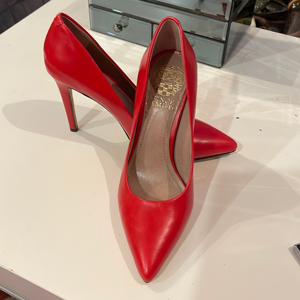 Vince Camuto red pumps - size 6, open to trade